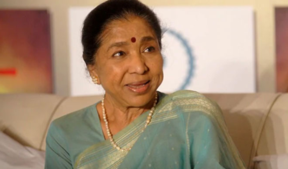 "Asha Bhosle, legendary Indian singer, passes away"